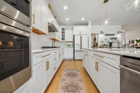 7 Fillmore Drive Morris NJ 07960