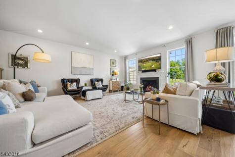 7 Fillmore Drive Morris NJ 07960