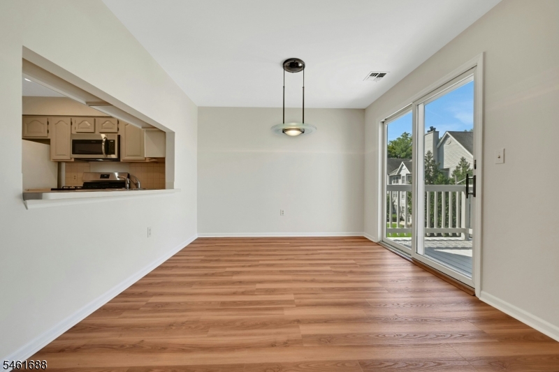 105 Quartz Lane Paterson NJ 07501
