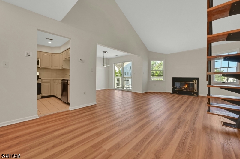 105 Quartz Lane Paterson NJ 07501
