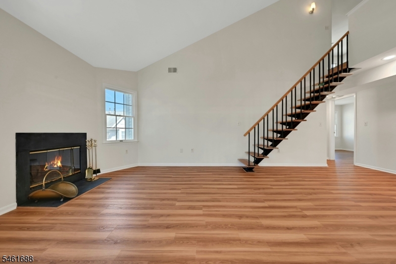 105 Quartz Lane Paterson NJ 07501