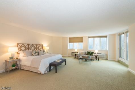 10 Smith Manor Boulevard West Orange NJ 07052
