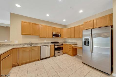 2202 Warrens Way Wanaque NJ 07465