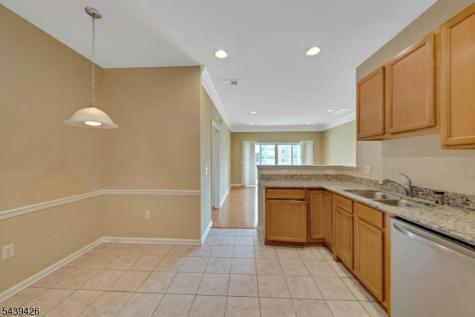 2202 Warrens Way Wanaque NJ 07465