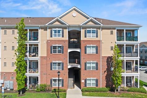 547 E Celebration Way South Plainfield NJ 07080