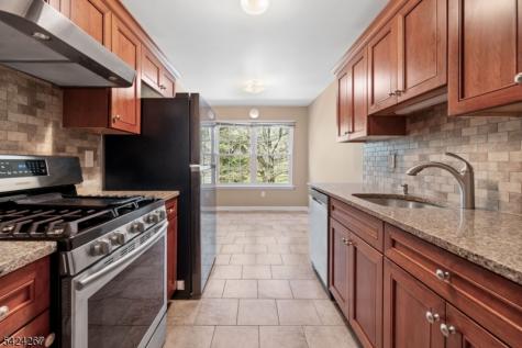 34 Grant Way Montgomery NJ 08540