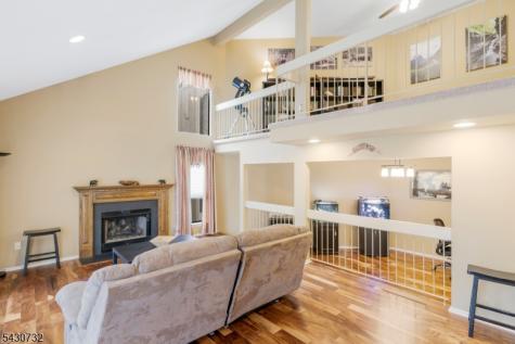 57 Woodhill Street Franklin NJ 08873