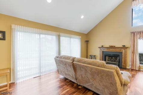 57 Woodhill Street Franklin NJ 08873