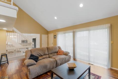 57 Woodhill Street Franklin NJ 08873