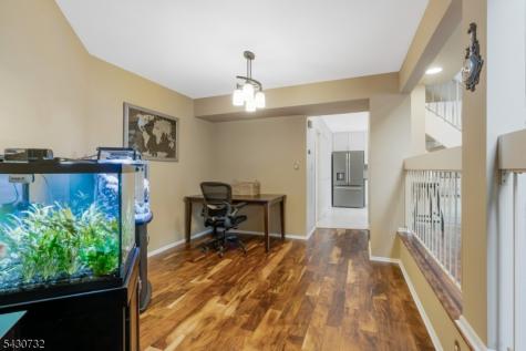 57 Woodhill Street Franklin NJ 08873