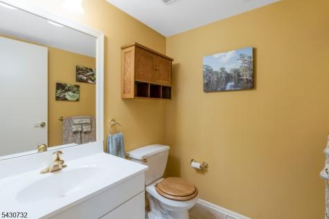57 Woodhill Street Franklin NJ 08873