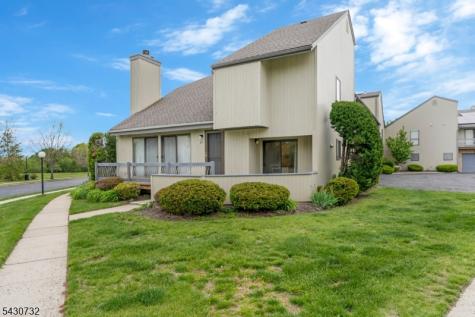 57 Woodhill Street Franklin NJ 08873