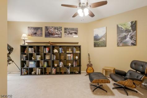 57 Woodhill Street Franklin NJ 08873