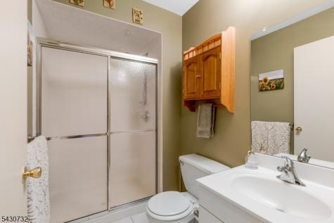 57 Woodhill Street Franklin NJ 08873