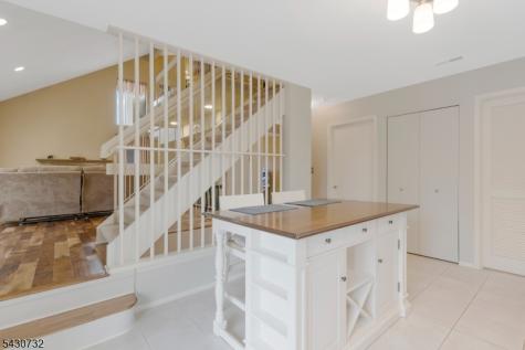 57 Woodhill Street Franklin NJ 08873