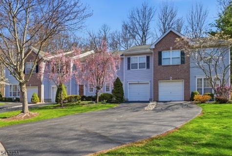 42 Pond Hollow Drive Jefferson NJ 07438