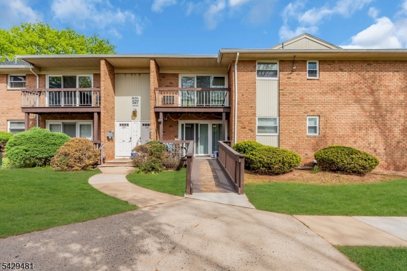527 Andria Avenue Hillsborough NJ 08844