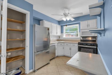 527 Andria Avenue Hillsborough NJ 08844