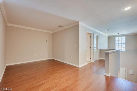 15 Bahr Circle Verona NJ 07044