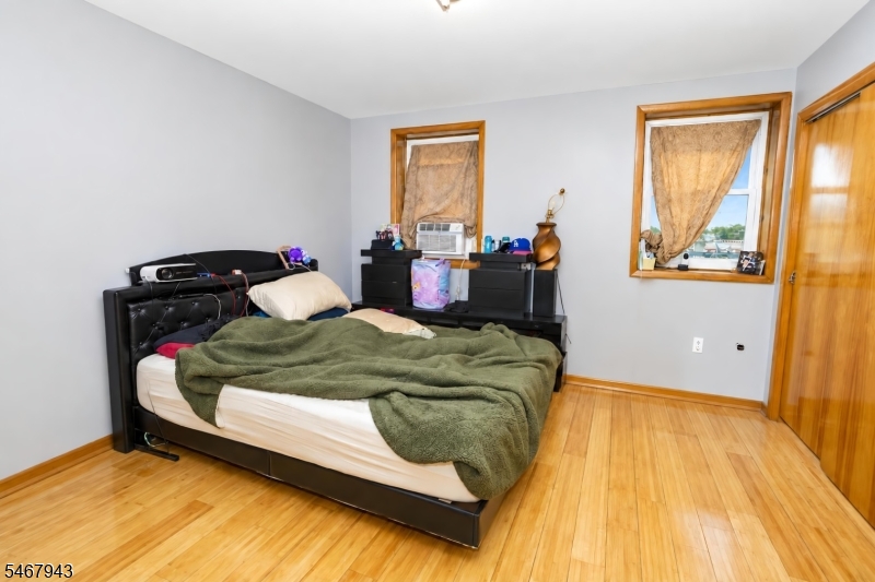 592 N 6th Street Newark NJ 07107