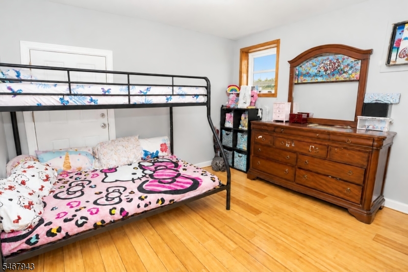 592 N 6th Street Newark NJ 07107