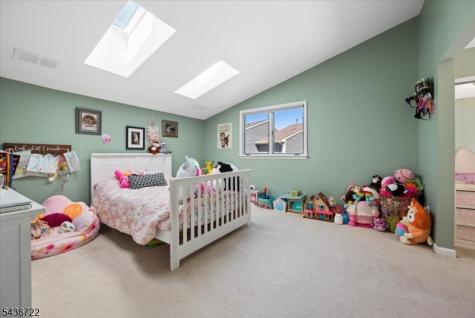 5 Saint Andrews Lane Clinton NJ 08801