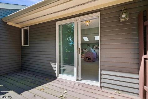 5 Saint Andrews Lane Clinton NJ 08801