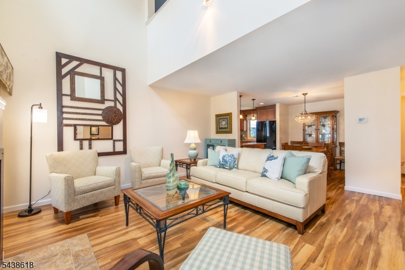902 River Renaissance East Rutherford NJ 07073