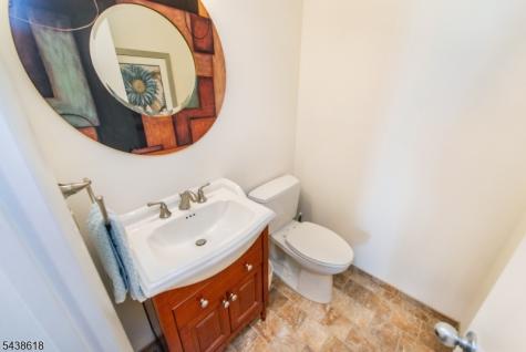 902 River Renaissance East Rutherford NJ 07073