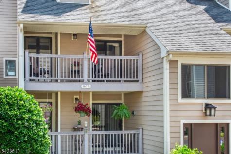 902 River Renaissance East Rutherford NJ 07073