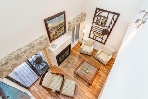 902 River Renaissance East Rutherford NJ 07073