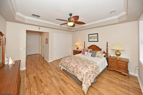 5206 Warrens Way Wanaque NJ 07465