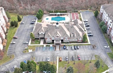 5206 Warrens Way Wanaque NJ 07465
