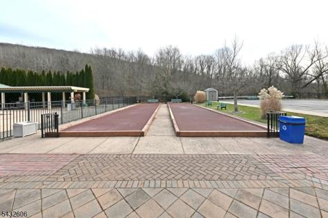 5206 Warrens Way Wanaque NJ 07465
