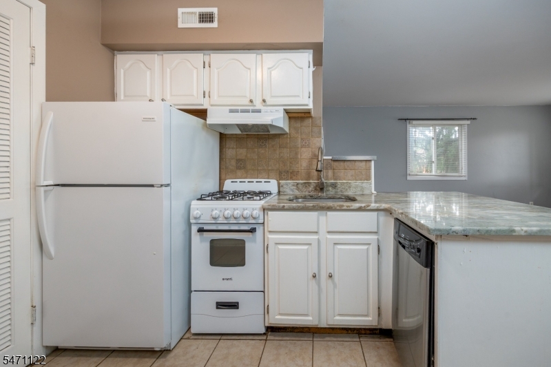 2 Alta Court Vernon NJ 07462