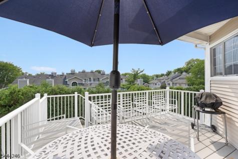 8 Bentley Court Bedminster NJ 07921