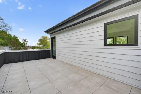 522 Valley Road Clifton NJ 07013