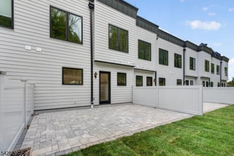 522 Valley Road Clifton NJ 07013