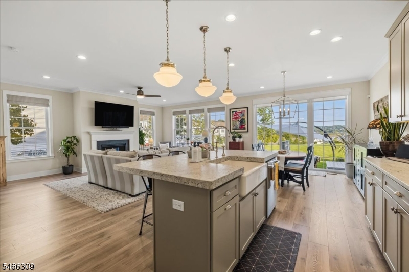 19 Aspen Drive Cedar Grove NJ 07009
