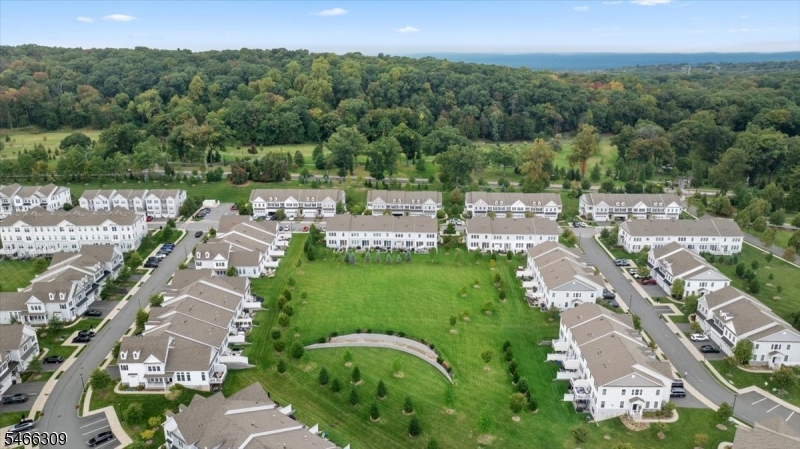 19 Aspen Drive Cedar Grove NJ 07009