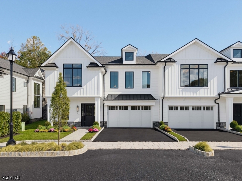 16 Paris Avenue Rockleigh NJ 07647