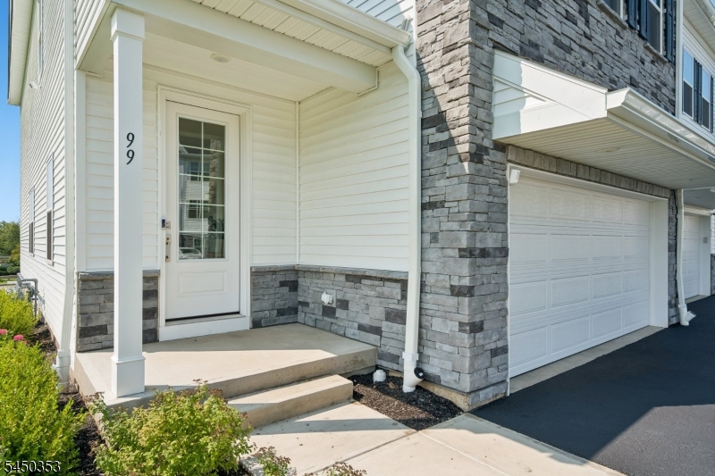 99 Ventura Drive East Hanover NJ 07936