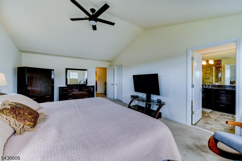14 Lupine Lane Allamuchy NJ 07840