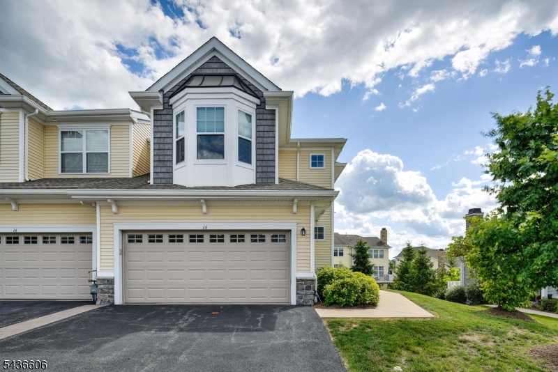 14 Lupine Lane Allamuchy NJ 07840
