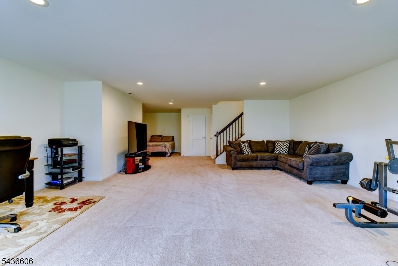 14 Lupine Lane Allamuchy NJ 07840