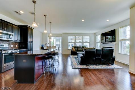 14 Lupine Lane Allamuchy NJ 07840