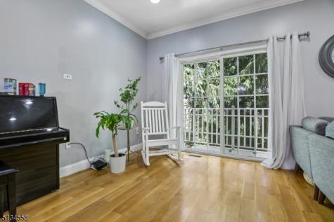 118 Donato Circle Scotch Plains NJ 07076