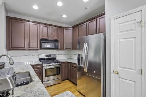 118 Donato Circle Scotch Plains NJ 07076