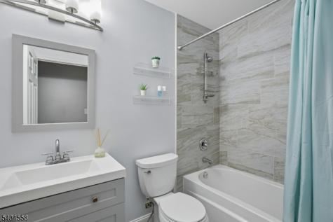 118 Donato Circle Scotch Plains NJ 07076