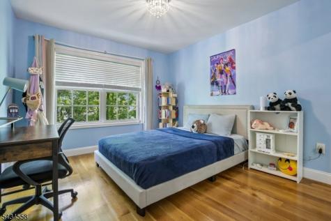 118 Donato Circle Scotch Plains NJ 07076